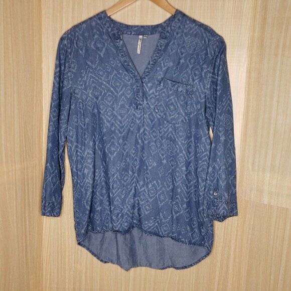 Grand & Greene Aztec Print Tencel High Low Top - Picture 1 of 7